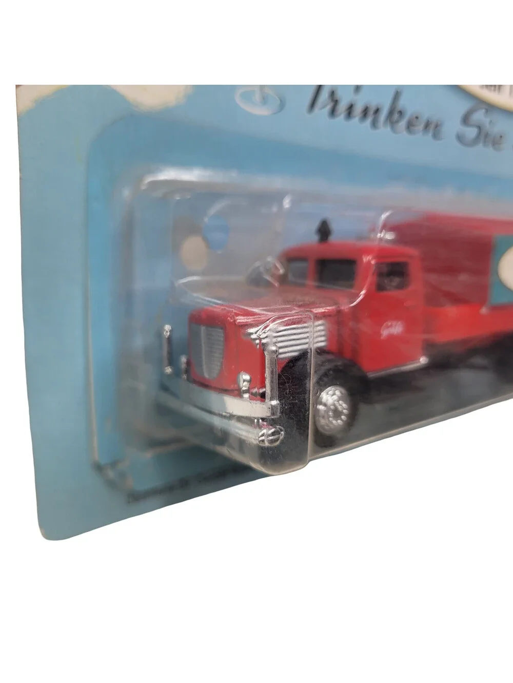 Grell HO 1/87 Scale Bussing NAG L4500 Truck & Trailer Prost Grafs Wine Liqueur